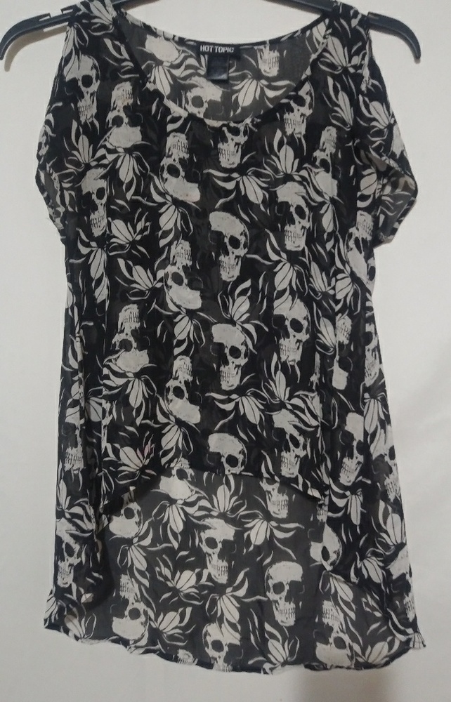 HOT TOPIC S Goth Biker Skulls Sheer Long Hi-Lo Top